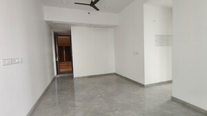 Room in 2 BHK Apartment at Prestige Jasdan Classic, Mahalaxmi – for Rent