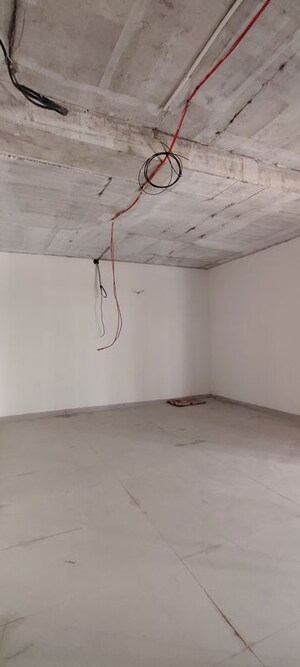 Room in  Office Space at Mowa – for Rent