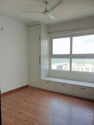 2 BHK Apartment For Rent in Rishita Manhattan, Gomti Nagar