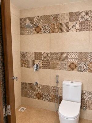 Bathroom in 2 BHK Apartment at Gangapur Road – for Rent