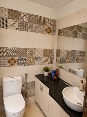 Bathroom in 2 BHK Apartment at Gangapur Road – for Rent
