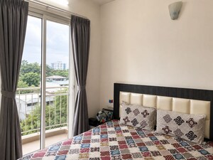 Master Bedroom in 2 BHK Apartment at Gangapur Road – for Rent