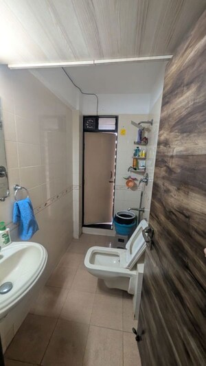 Bathroom in 2 BHK Apartment at Chembur – for Rent
