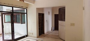Room in 5 BHK Villa at Eros Rosewood City, Sector 49 – for Rent