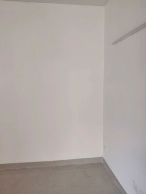 Room in 2 BHK Builder Floor at Sector 23 – for Rent