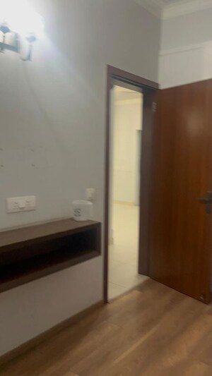 Furnished Amenities in 3 BHK Apartment at Central Park Flower Valley Aqua Front Towers, Sohna Sector 33 – for Rent
