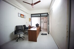 Team Area in  Shop at Naroda – for Sale