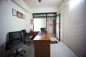 Kitchen in  Shop at Naroda – for Sale