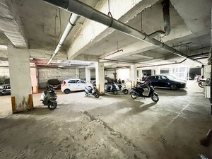 Parking in  Shop at Naroda – for Sale