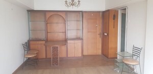 Room in 3 BHK Apartment at Colaba – for Rent