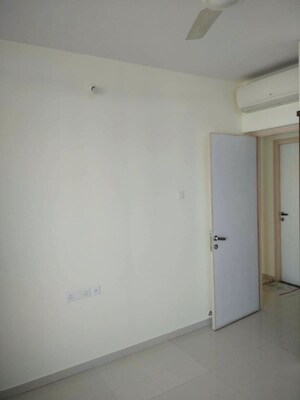 Room in 1 BHK Apartment at JVM Tiara, Thane West – for Rent