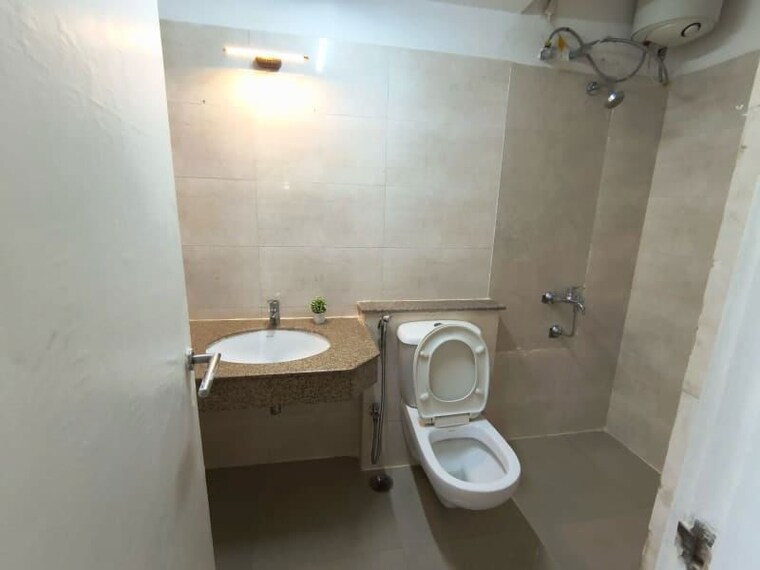 Bathroom, emaar-imperial-gardens 3 Bedroom 2000 Sq.Ft. Apartment In Sector 102 Gurgaon 10680078