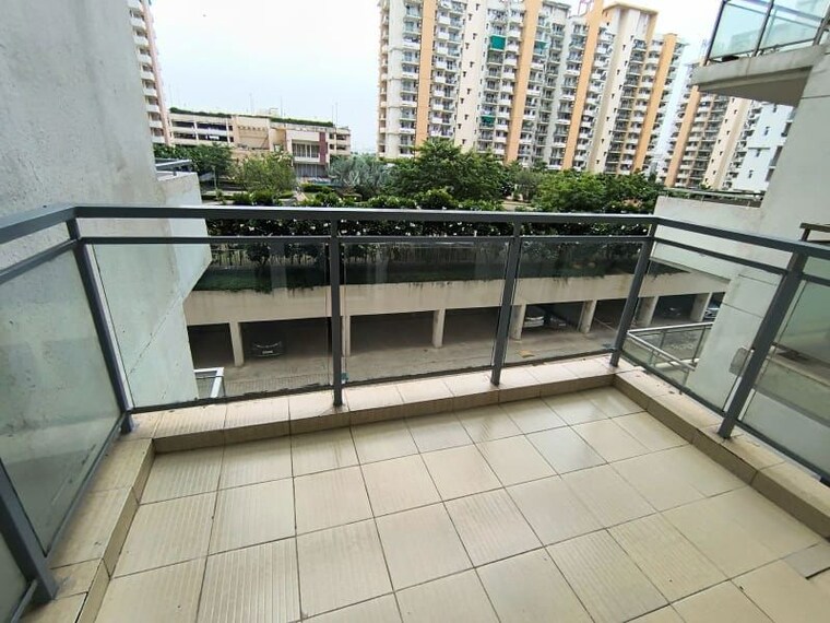 Balcony, emaar-imperial-gardens 3 Bedroom 2000 Sq.Ft. Apartment In Sector 102 Gurgaon 10680078