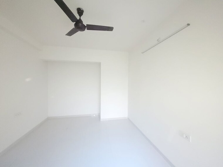 Room, godrej-emerald 2 Bedroom 708 Sq.Ft. Apartment In Ghodbunder Road Thane 10680077