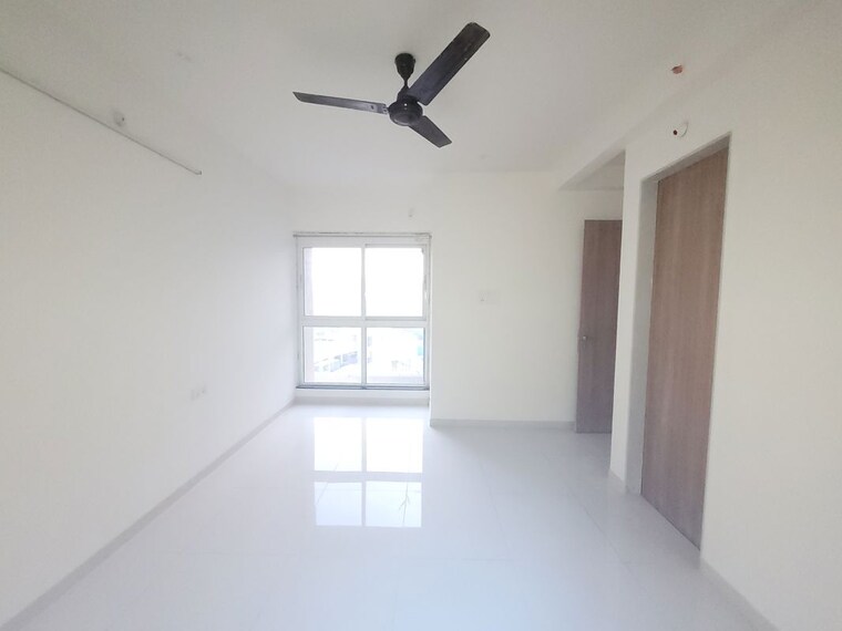 undefined, godrej-emerald 2 Bedroom 708 Sq.Ft. Apartment In Ghodbunder Road Thane 10680077