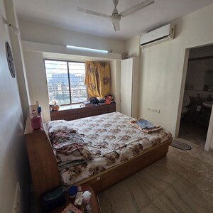 Bedroom in 3 BHK Apartment at Sindhi Society, Chembur – for Rent