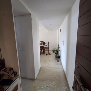 Living Room in 3 BHK Apartment at Sindhi Society, Chembur – for Rent