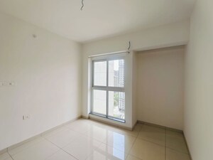 Room in 3 BHK Apartment at Godrej Emerald, Ghodbunder Road – for Rent