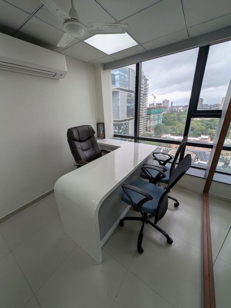 Team Area, shivalik-shilp Commercial Office Space 915 Sq.Ft. In Sanidhya Ahmedabad 10680120