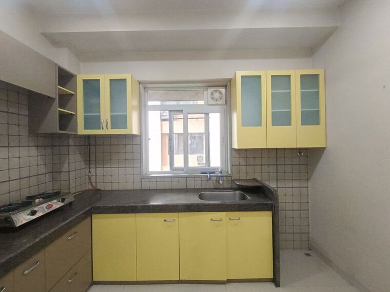 Kitchen, chembur 2 Bedroom 750 Sq.Ft. Apartment In Chembur Mumbai 10680101