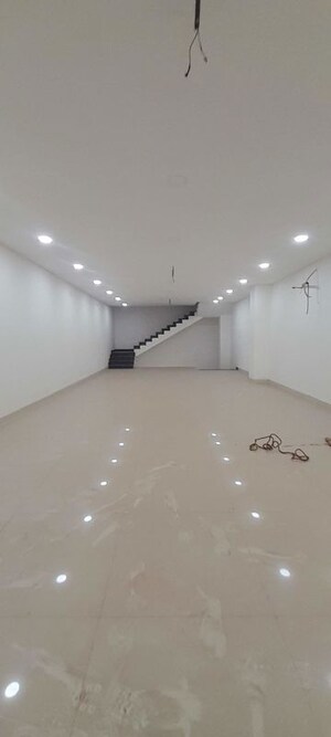 Room in  Showroom at Devendra Nagar – for Rent