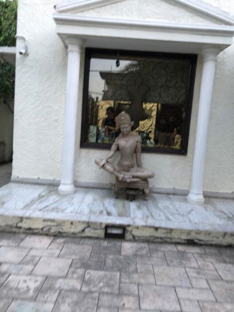 Balcony, sainik farm 4 Bedroom 10800 Sq.Ft. Villa In Sainik Farm Delhi 10679992