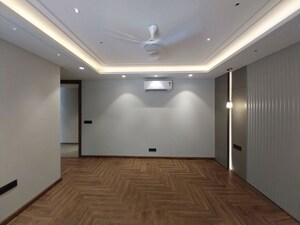 3 BHK Builder Floor For Rent in Sector 21