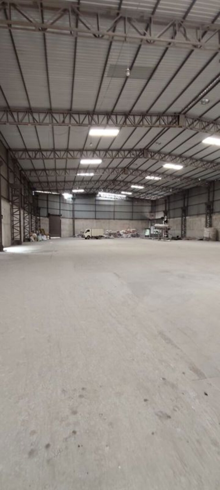  Parking, vidhan sabha marg Commercial Warehouse 20000 Sq.Ft. In Vidhan Sabha Marg Raipur 10680149