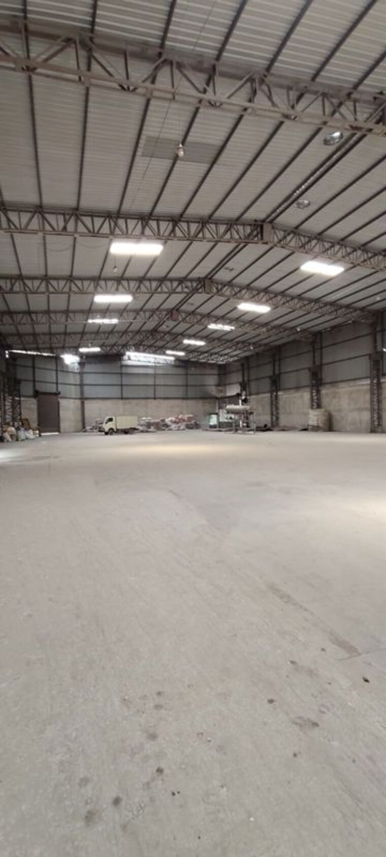  Parking, vidhan sabha marg Commercial Warehouse 20000 Sq.Ft. In Vidhan Sabha Marg Raipur 10680149