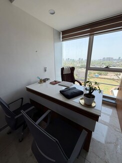 Office Space For Rent in Thaltej