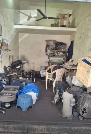 Parking in  Shop at Gayatri Krupa, Ulwe Sector 23 – for Sale