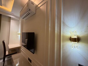 Building Lobby in 2 BHK Builder Floor at Sector 43 – for Rent