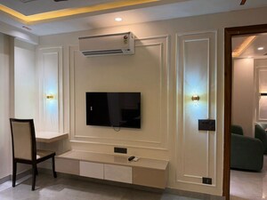 Building Lobby in 2 BHK Builder Floor at Sector 43 – for Rent