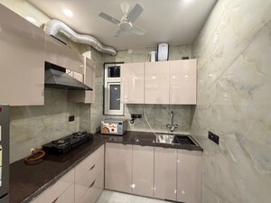 Kitchen in 2 BHK Builder Floor at Sector 43 – for Rent