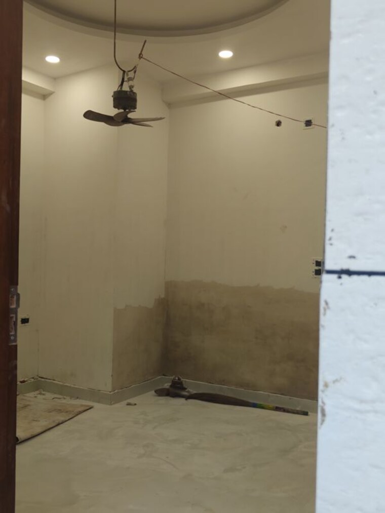 Room, pratap-vihar-gda-flats 4 Bedroom 1300 Sq.Ft. Builder Floor In Pratap Vihar Ghaziabad 10680183