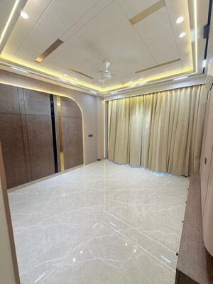 Bedroom in 5 BHK Builder Floor at Kohli One Malibu Town, Sector 47 – for Sale