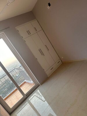 Furnished Amenities in 2 BHK Apartment at Supertech Hues, Sector 68 – for Rent