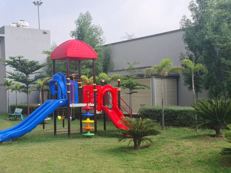 Exterior View, supertech-hues 2 Bedroom 1130 Sq.Ft. Apartment In Sector 68 Gurgaon 10680190