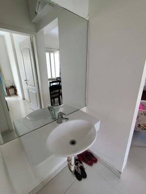 Bathroom in 3 BHK Apartment at Kumar Pinakin, Baner – for Sale