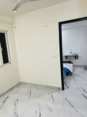Team Area in 2 BHK Builder Floor at Sector 43 – for Rent