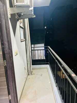 Balcony in 2 BHK Builder Floor at Sector 43 – for Rent