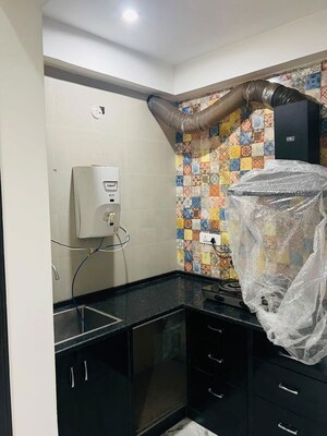 Kitchen in 2 BHK Builder Floor at Sector 43 – for Rent