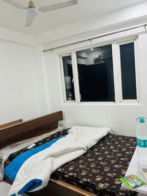 Team Area in 2 BHK Builder Floor at Sector 43 – for Rent
