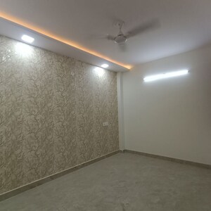 Room in 3 BHK Builder Floor at Govindpuri – for Sale