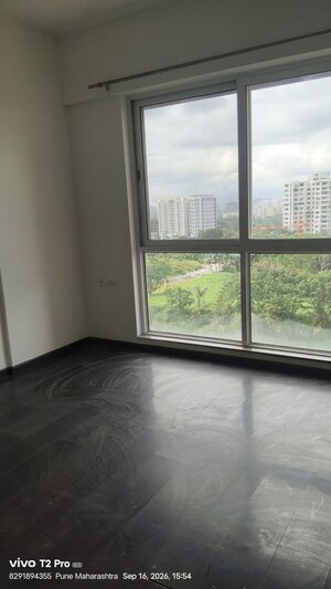Room in 2 BHK Apartment at Goel Ganga Acropolis, Baner – for Rent