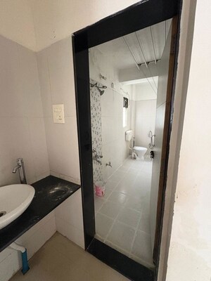 Bathroom in 1 BHK Apartment at Mahatma Society – for Rent
