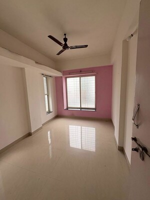 1 BHK Apartment For Rent in Mahatma Society