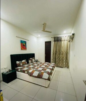 Bedroom in 2 BHK Apartment at Highland Park Chandigarh, Bhabat – for Rent