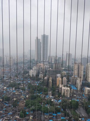 Plot Area in 3 BHK Apartment at A And O F Residences Malad, Malad East – for Rent