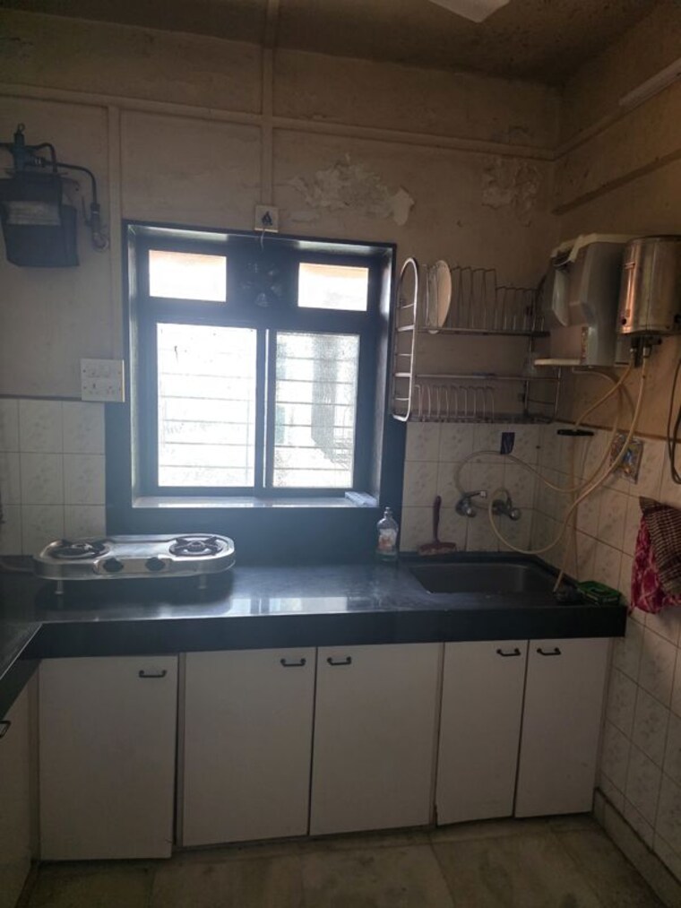 Bathroom, rajas-chs 2 Bedroom 1000 Sq.Ft. Apartment In Andheri East Mumbai 10680260